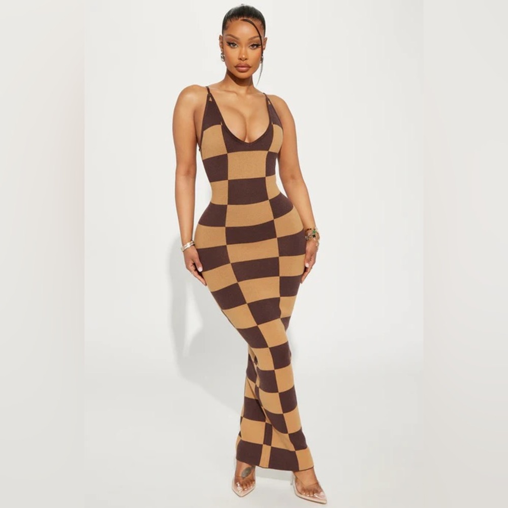 Fashion Nova Check Me Sweater Maxi Dress - Chocolate/Combo